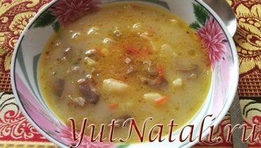 Грибной суп с плавлеными сырками.